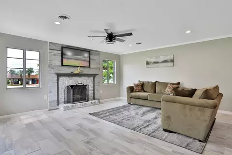 411 Riverside Dr, Ormond Beach, FL 32176 photo 10