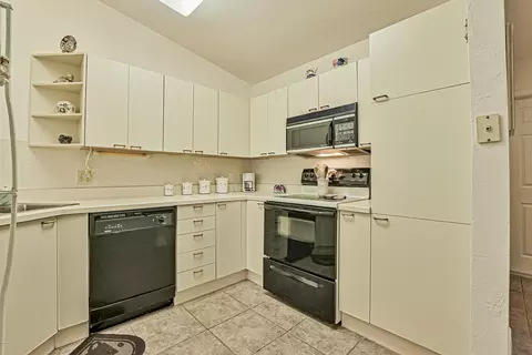 3 Landings Ln, Ormond Beach, FL 32174 photo 9