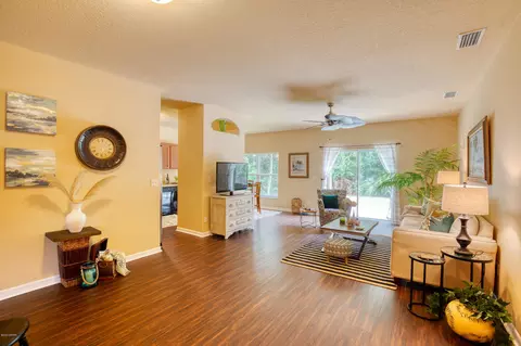 126 Chrysanthemum Dr, Ormond Beach, FL 32174 photo 10
