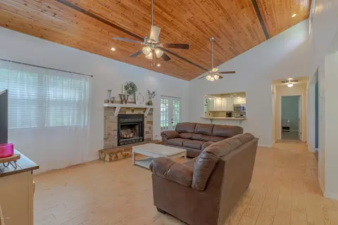 181 E Woodhaven Cir, Ormond Beach, FL 32174 photo 8