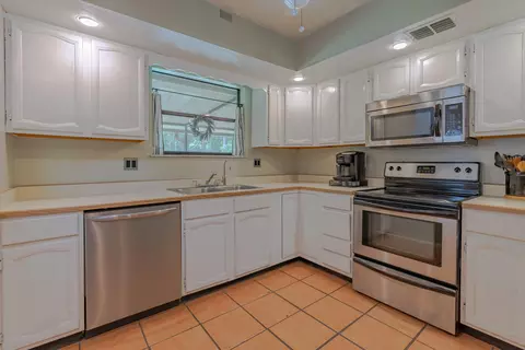 181 E Woodhaven Cir, Ormond Beach, FL 32174 photo 14
