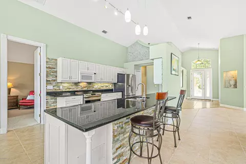 1232 Crown Pointe Ln, Ormond Beach, FL 32174 photo 4