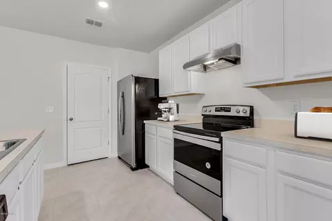 127 Old Mill Pond Rd, Edgewater, FL 32141 photo 8