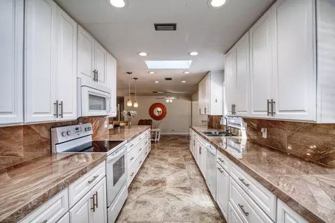 2040 John Anderson Dr, Ormond Beach, FL 32176 photo 21
