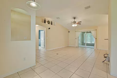 217 Farmbrook Rd, Port Orange, FL 32127 photo 17
