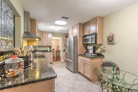 1102 Northside Dr, Ormond Beach, FL 32174 photo 8