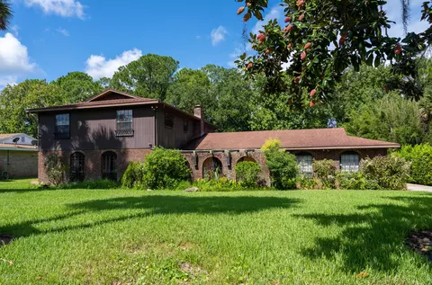 7 Twin River Dr, Ormond Beach, FL 32174 photo 1