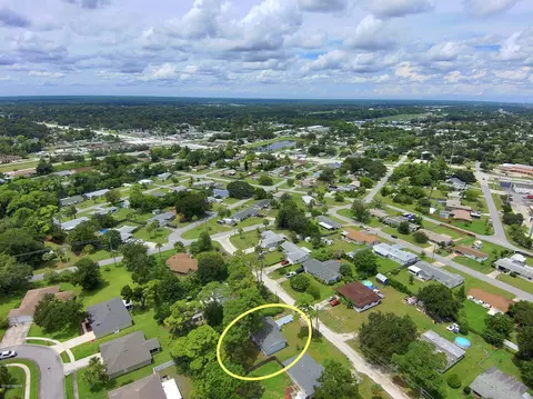 214 Pine Ave, Edgewater, FL 32141 photo 9