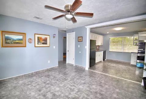 214 Pine Ave, Edgewater, FL 32141 photo 13