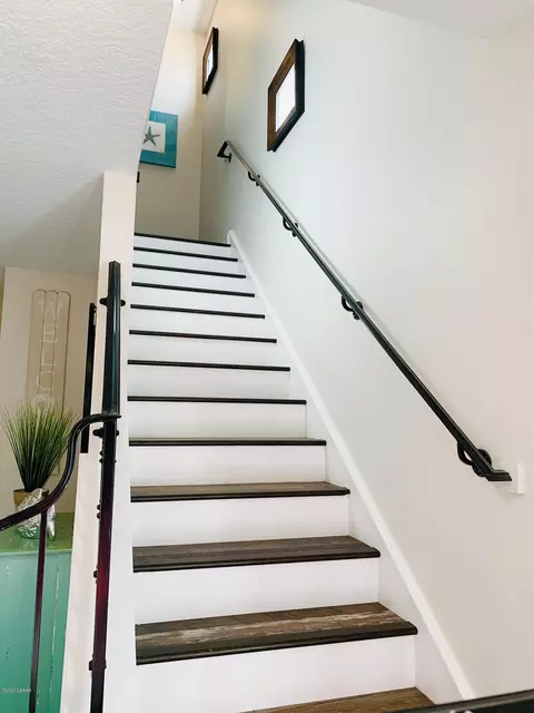 140 Via Madrid Dr, Ormond Beach, FL 32176 photo 5