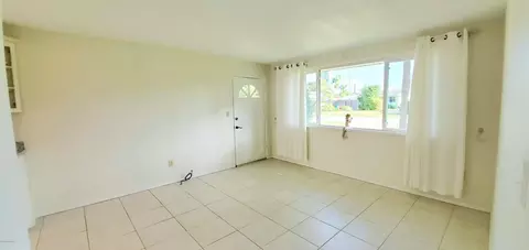 4 Azalea Dr, Ormond Beach, FL 32176 photo 3