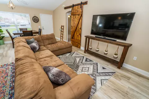 1720 Victory Palm Dr, Edgewater, FL 32132 photo 10