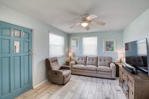 22 Alamanda Dr, Ormond Beach, FL 32176 photo 8