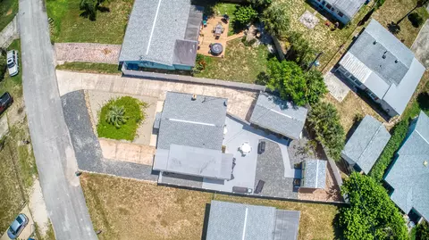 22 Alamanda Dr, Ormond Beach, FL 32176 photo 2