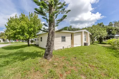 148 Red Bass Ln, Edgewater, FL 32141 photo 5