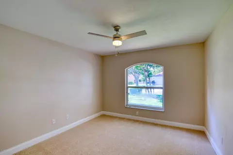 32 Sherrington Dr, Ormond Beach, FL 32174 photo 16