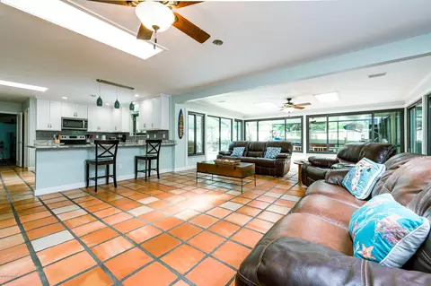7 Forest Oak Dr, Ormond Beach, FL 32174 photo 12