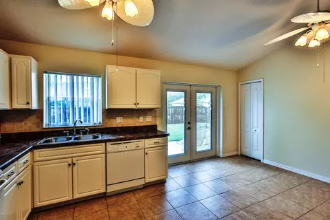 190 Hernandez Ave, Ormond Beach, FL 32174 photo 5