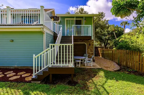 35 Neptune Ave, Ormond Beach, FL 32176 photo 9