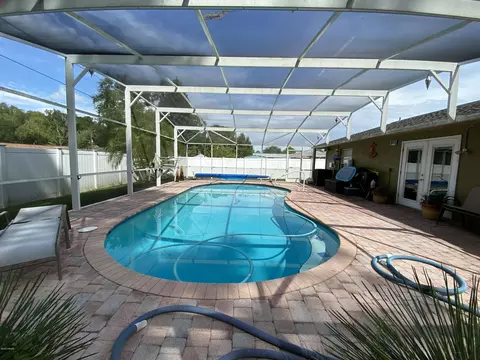 3422 Tamarind Dr, Edgewater, FL 32141 photo 2