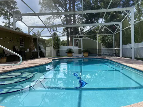 3422 Tamarind Dr, Edgewater, FL 32141 photo 17