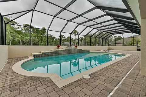 8 Old Mcduffie Cir, Ormond Beach, FL 32174 photo 5