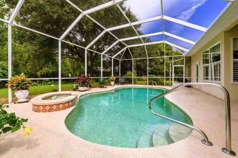 24 Bay Lake Dr, Ormond Beach, FL 32174 photo 3