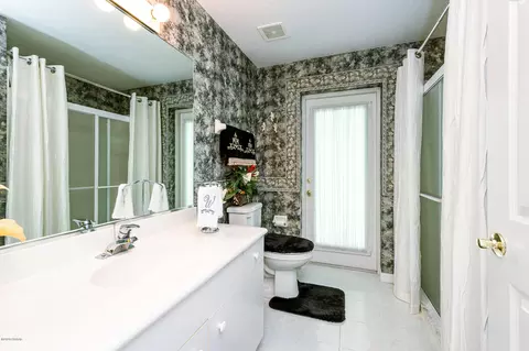 24 Bay Lake Dr, Ormond Beach, FL 32174 photo 24