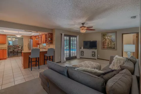 2204 Pine Tree Dr, Edgewater, FL 32141 photo 13