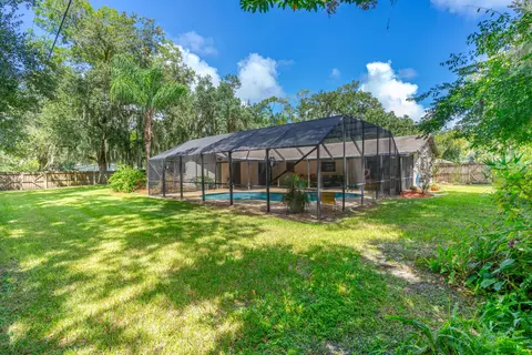 2204 Pine Tree Dr, Edgewater, FL 32141 photo 5