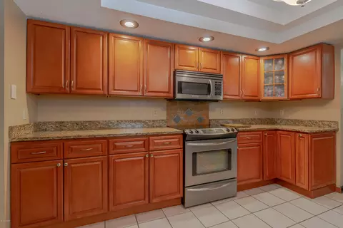 2204 Pine Tree Dr, Edgewater, FL 32141 photo 18