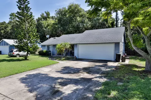 16 Castle Manor Dr, Ormond Beach, FL 32174 photo 3