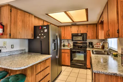 3124 Pine Tree Dr, Edgewater, FL 32141 photo 12