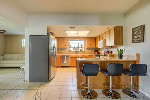 315 Mcintosh Rd, Ormond Beach, FL 32174 photo 5