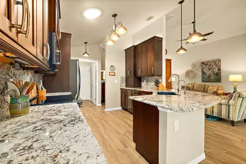1241 Crown Pointe Ln, Ormond Beach, FL 32174 photo 11