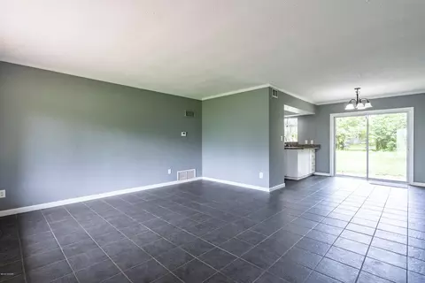 71 Putnam Ave, Ormond Beach, FL 32174 photo 6