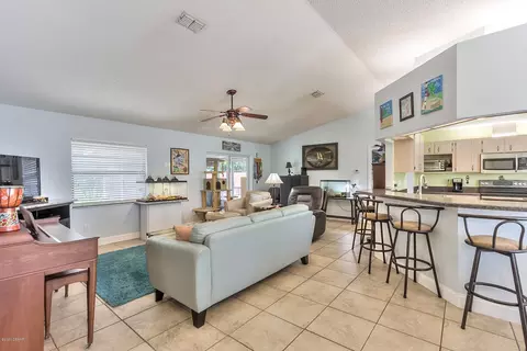 516 Sandpiper Ct, Edgewater, FL 32141 photo 4