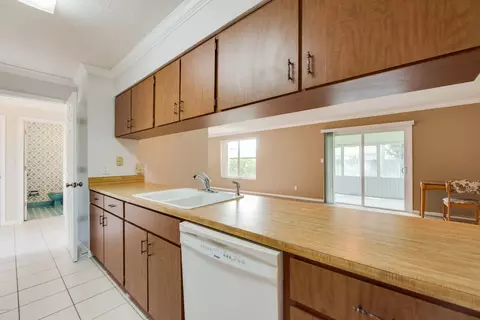 24 Tarpon Ave, Ormond Beach, FL 32176 photo 11