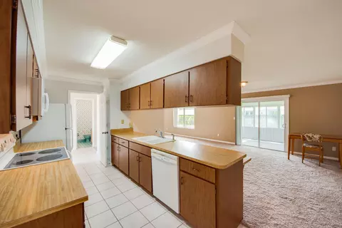 24 Tarpon Ave, Ormond Beach, FL 32176 photo 9