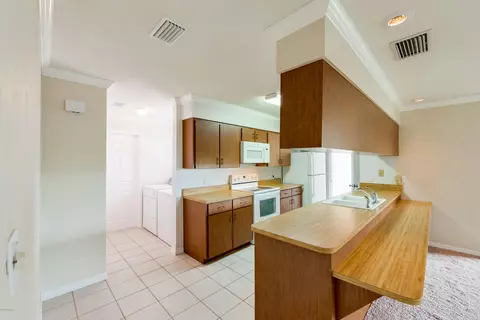 24 Tarpon Ave, Ormond Beach, FL 32176 photo 10