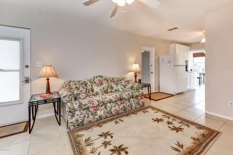 35 Seaview Dr, Ormond Beach, FL 32176 photo 4