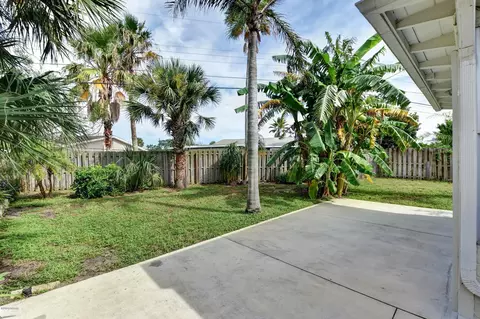 35 Seaview Dr, Ormond Beach, FL 32176 photo 20