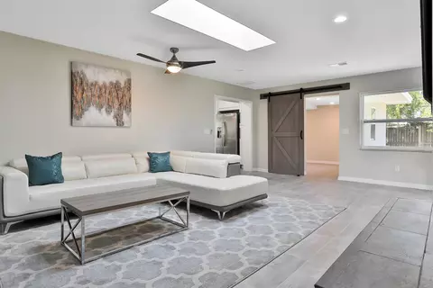 2925 Yule Tree Dr, Edgewater, FL 32141 photo 16