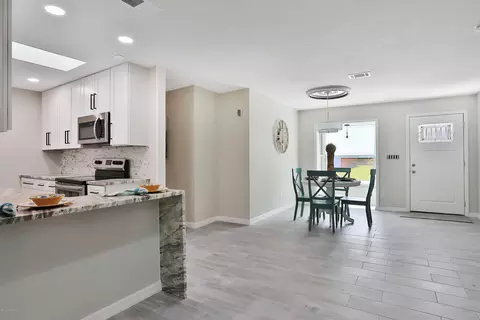 2925 Yule Tree Dr, Edgewater, FL 32141 photo 6