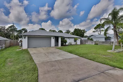3310 Unity Tree Dr, Edgewater, FL 32141 photo 3