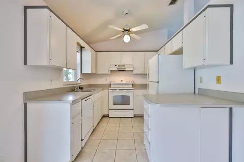 3310 Unity Tree Dr, Edgewater, FL 32141 photo 10