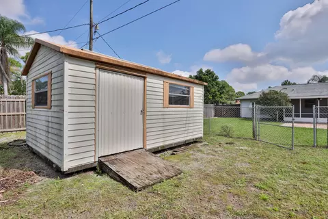 3310 Unity Tree Dr, Edgewater, FL 32141 photo 34