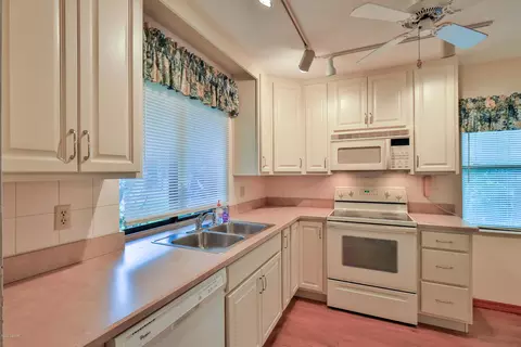 7 Stonehaven Trl, Ormond Beach, FL 32174 photo 7