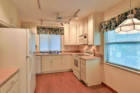 7 Stonehaven Trl, Ormond Beach, FL 32174 photo 8