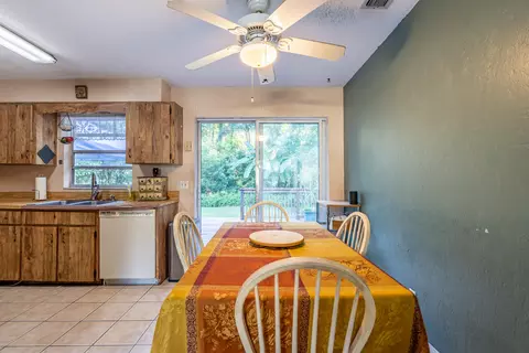 335 Tropical Ln, Ormond Beach, FL 32174 photo 8